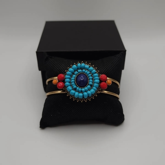 Colorful Statement Bangle - Picture 5 of 6